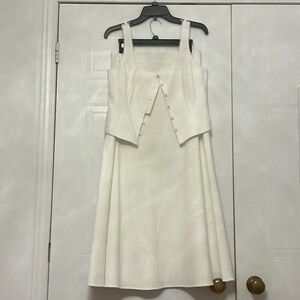 Elegant off White Sleeveless 2 piece skirt set